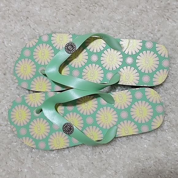 NWOT UGG Australia flare flip flop sandals, women's size 7 - Picture 2 of 8